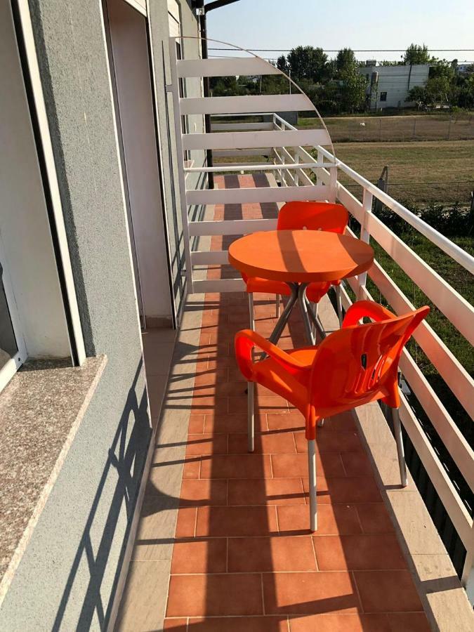 Palma Apartments Durres Bagian luar foto